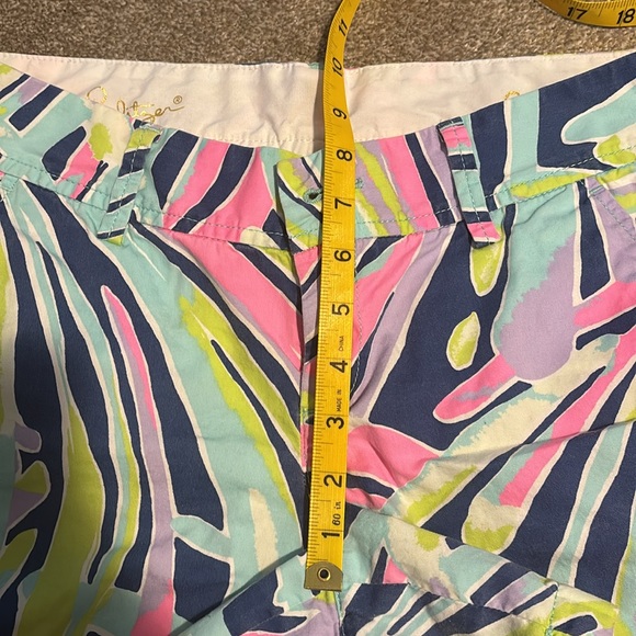 Lilly Pulitzer Callahan shorts Women’s size 6 - Picture 8 of 10